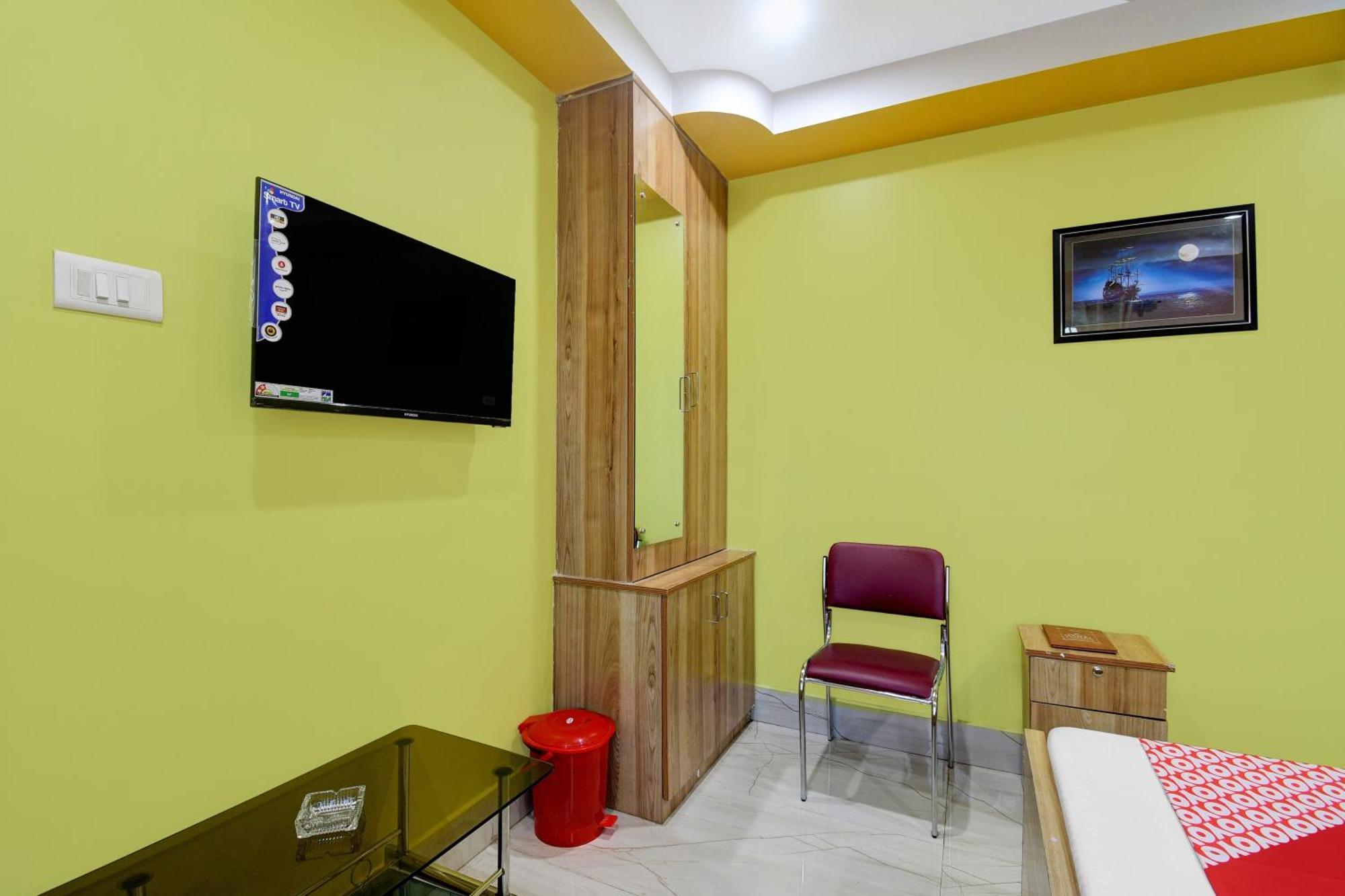 Hotel O Mahal And Restaurant Kanchrapara 加尔各答 外观 照片
